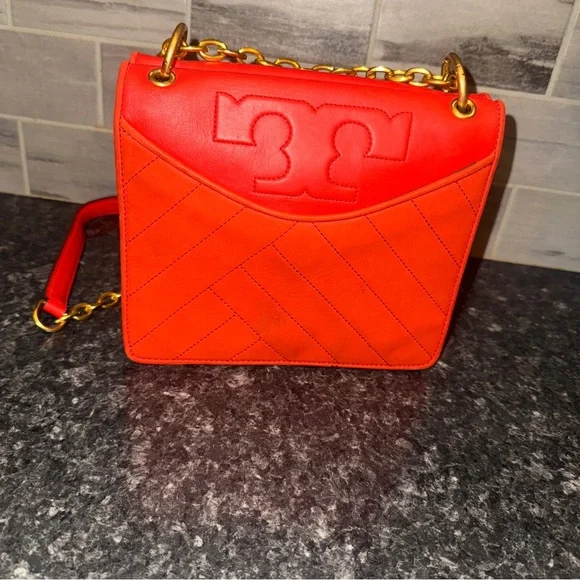 TORY BURCH ALEXA CONVERTIBLE SHOULDER BAG IN SAMBA.. Retail $475 - Picture 15 of 15